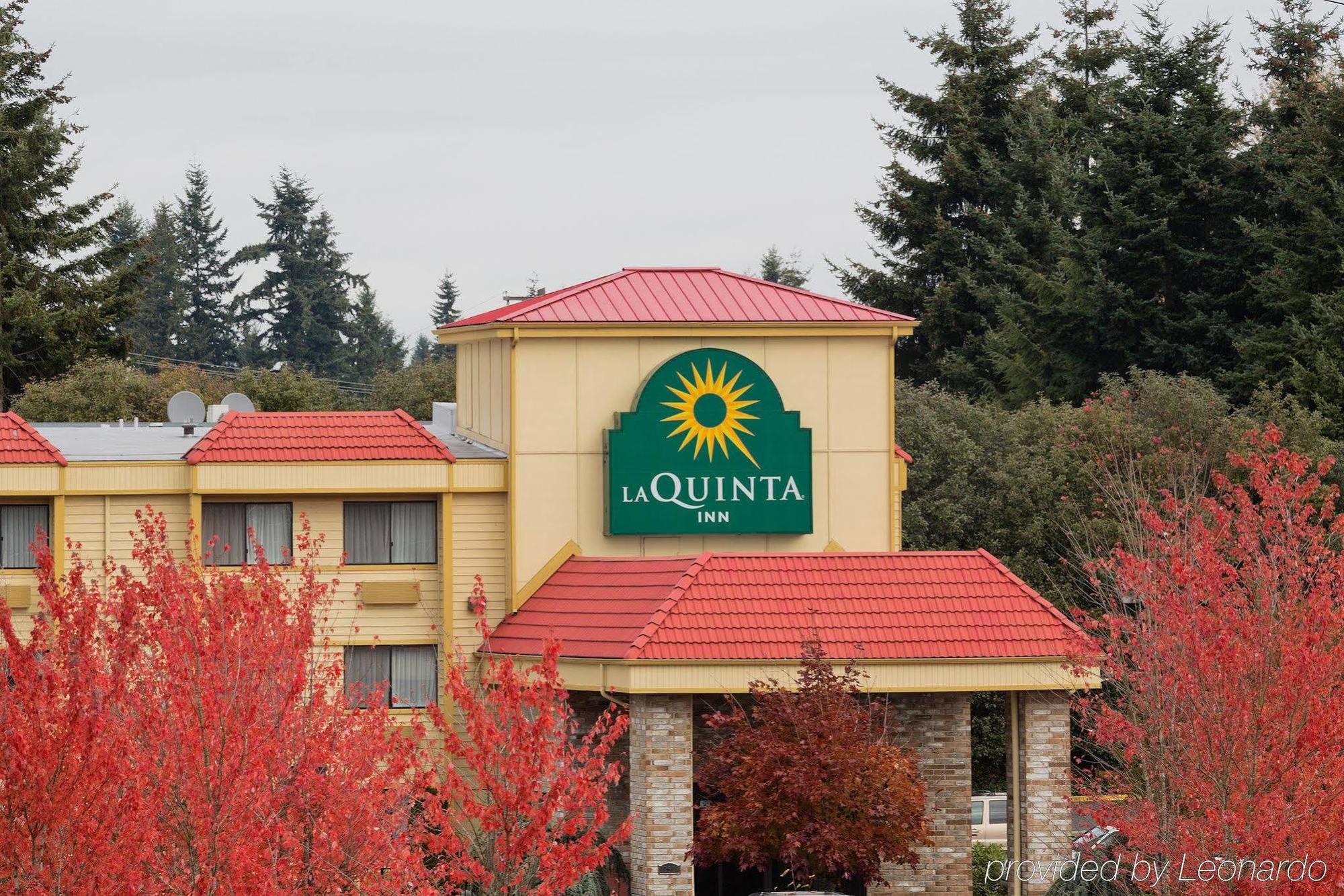 La Quinta Inn By Wyndham Эверетт Экстерьер фото